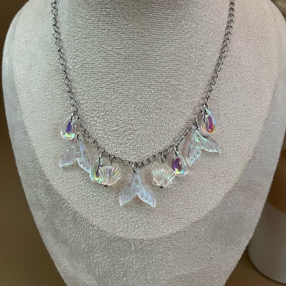 Iridescent Mermaid Tale & Shell Charm Necklace, Cute Mermaid Theme Charm Neckla - Picture 11 of 13